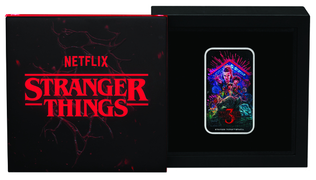 Stranger Things 2026 - 3. série, stříbrná obdélníková mince v etuji